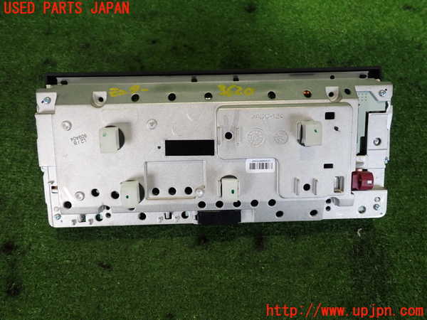 2UPJ-9236206629]BMW 320i ツーリング E91(US20)モニター 中古_2