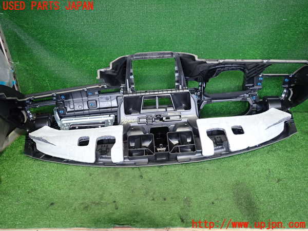 2UPJ-9236207505]BMW 320i ツーリング E91(US20)ダッシュボード 中古_5