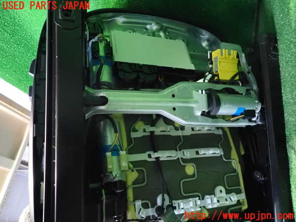 2UPJ-9236207035]BMW 320i ツーリング E91(US20)運転席シート 中古_5