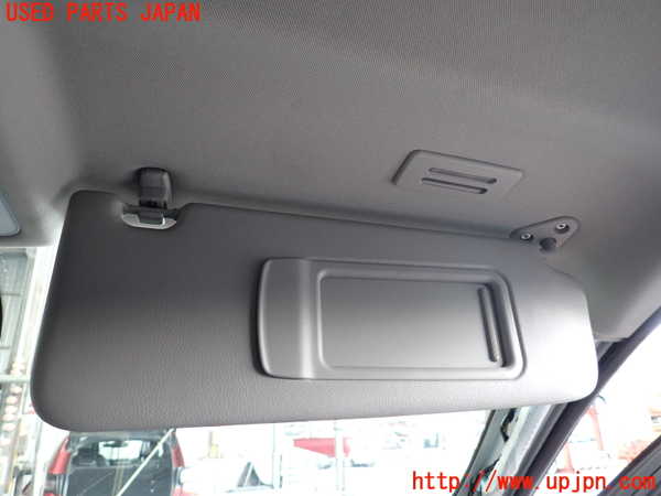 2UPJ-9236207625]BMW 320i ツーリング E91(US20)室内サンバイザー右側 中古_2