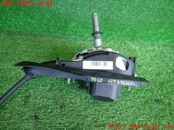2UPJ-9236207555]BMW 320i ツーリング E91(US20)ATシフトレバー 中古_2