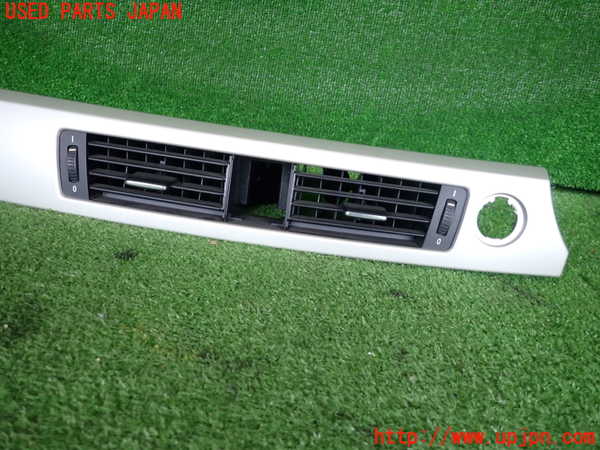 2UPJ-9236207528]BMW 320i ツーリング E91(US20)エアコン吹き出し口3(真中) 中古_2
