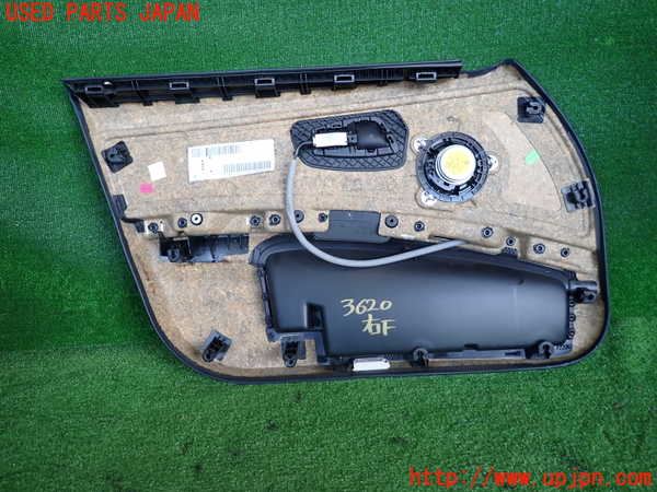 2UPJ-9236201234]BMW 320i ツーリング E91(US20)右前ドア内張り 中古_2