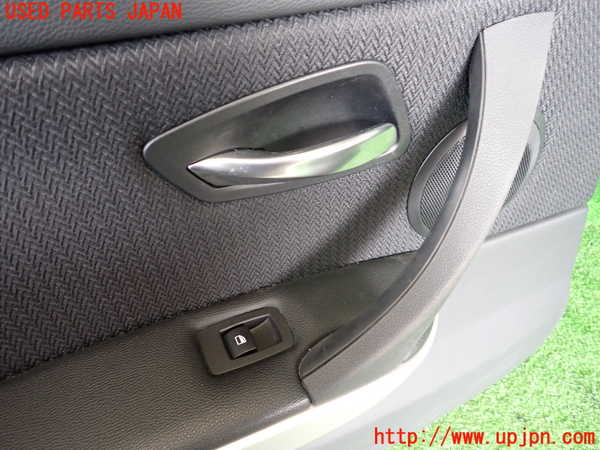2UPJ-9236201324]BMW 320i ツーリング E91(US20)左後ドア内張り 中古_3