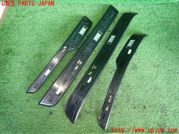 2UPJ-9236207740]BMW 320i ツーリング E91(US20)スカッフプレート 中古_5