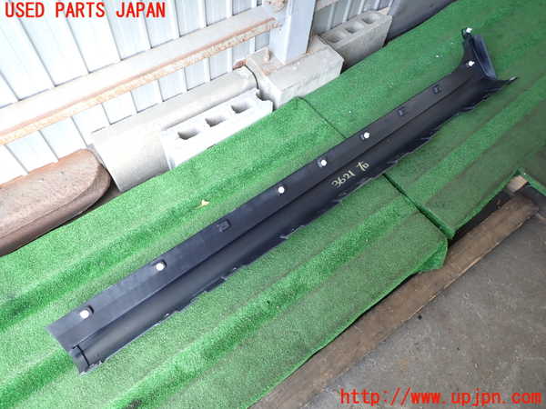 2UPJ-9236211390]BMW X3 F25(WY20)右サイドステップ 中古_3