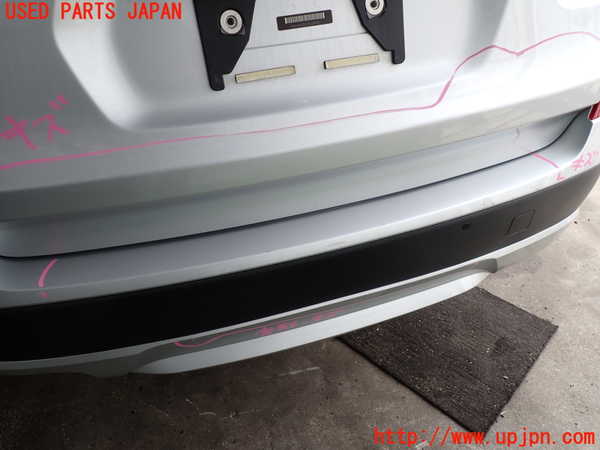 2UPJ-9236211610]BMW X3 F25(WY20)リアバンパー 中古_5
