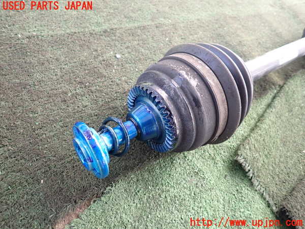 2UPJ-9236214010]BMW X3 F25(WY20)右フロントドライブシャフト 中古_2