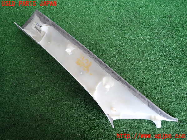 2UPJ-9236217655]BMW X3 F25(WY20)右フロントピラートリム 中古_2