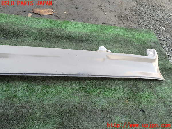 1UPJ-9236221035]ランクル60系(HJ61V(改))フロントパネル 中古_3