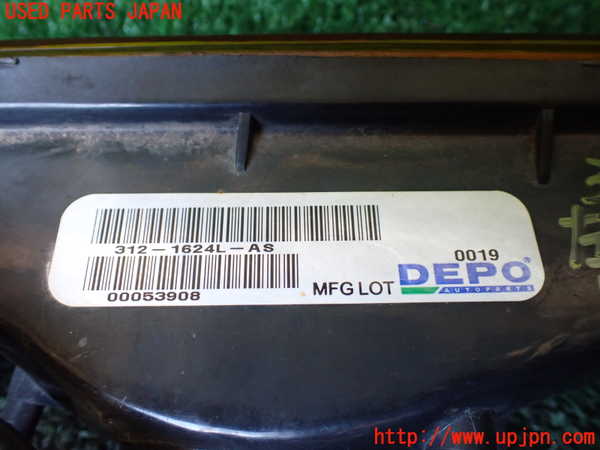 1UPJ-9236221162]ランクル60系(HJ61V(改))左ウィンカーレンズ 中古_4