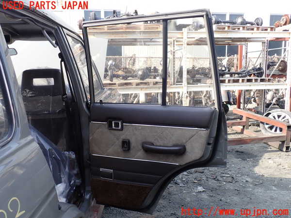 1UPJ-9236221290]ランクル60系(HJ61V(改))右後ドア 中古 ASAHI M284_4