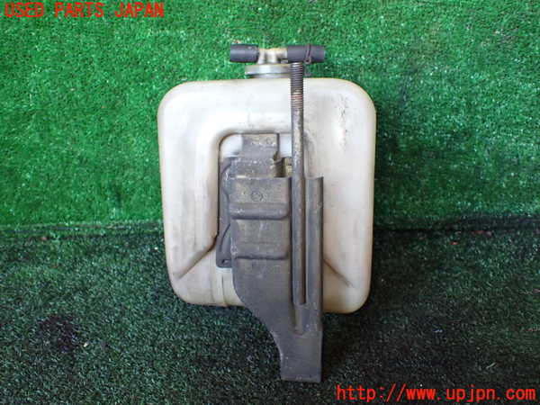 1UPJ-9236222410]ランクル60系(HJ61V(改))ラジエータータンク 中古_3