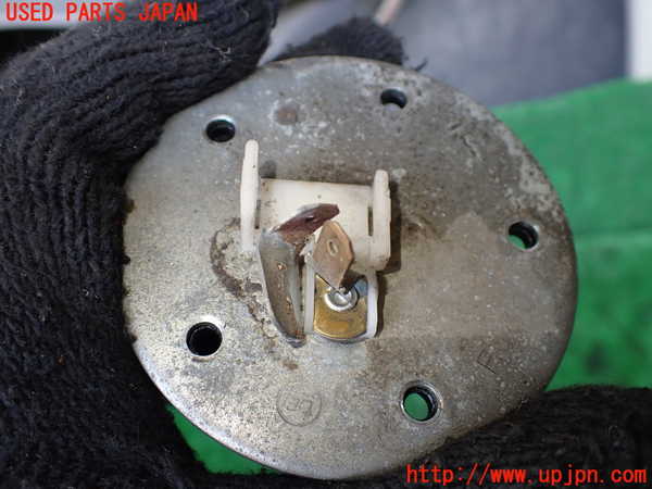 1UPJ-9236222510]ランクル60系(HJ61V(改))燃料ポンプ 中古_2