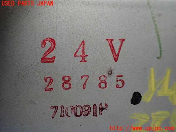 1UPJ-9236227850]ランクル60系(HJ61V(改))時計 中古_4