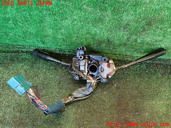 1UPJ-9236226720]ランクル60系(HJ61V(改))コンビネーションスイッチ 中古_4