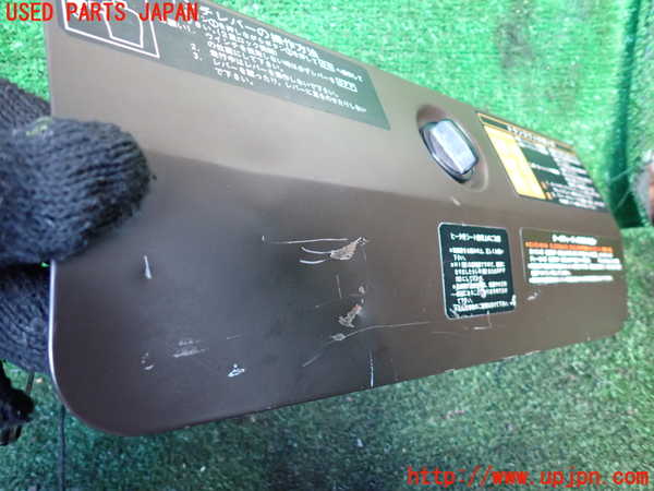 1UPJ-9236227516]ランクル60系(HJ61V(改))グローブボックス1 中古_2