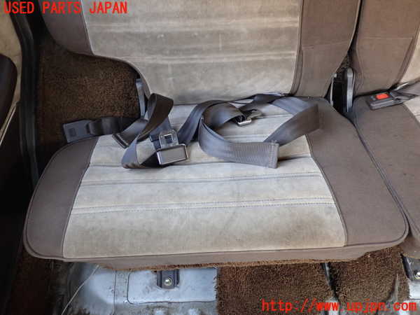 1UPJ-9236227145]ランクル60系(HJ61V(改))右2列目シート 中古_3