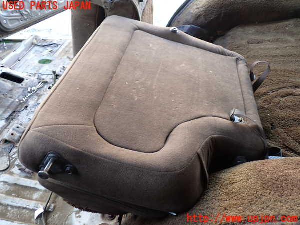 1UPJ-9236227175]ランクル60系(HJ61V(改))左2列目シート 中古_4