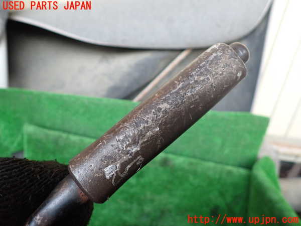 1UPJ-9236227550]ランクル60系(HJ61V(改))サイドブレーキレバー 中古_2