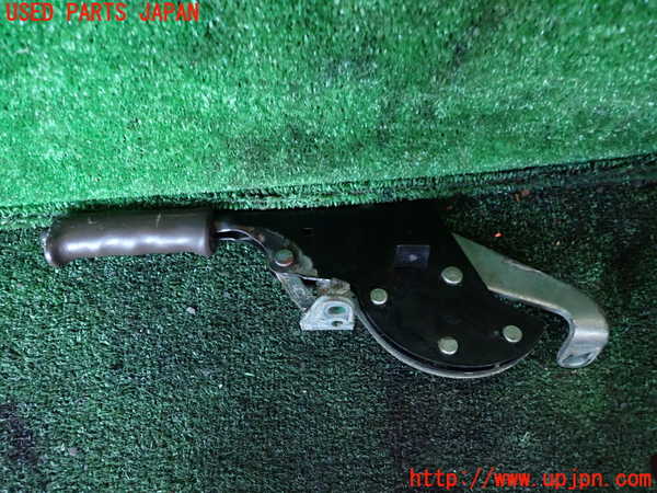 1UPJ-9236227550]ランクル60系(HJ61V(改))サイドブレーキレバー 中古_3
