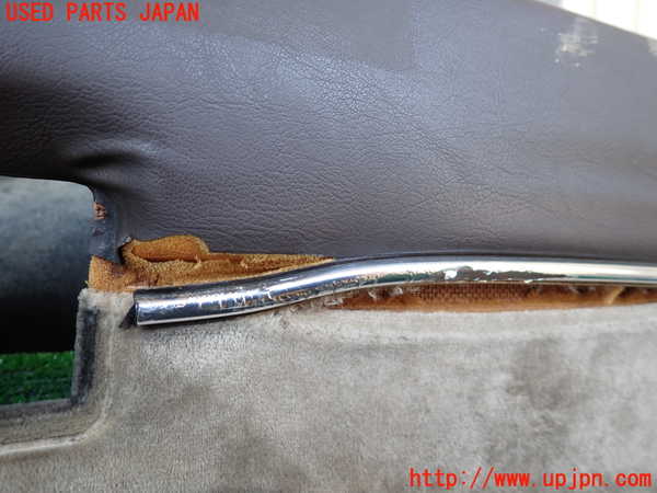 1UPJ-9236221234]ランクル60系(HJ61V(改))右前ドア内張り 中古_3