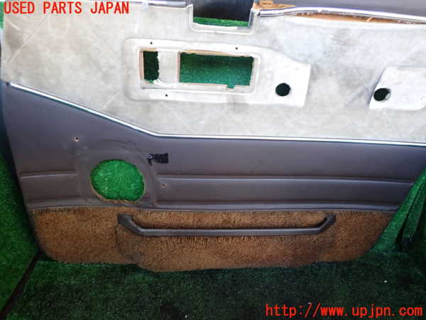 1UPJ-9236221234]ランクル60系(HJ61V(改))右前ドア内張り 中古_4