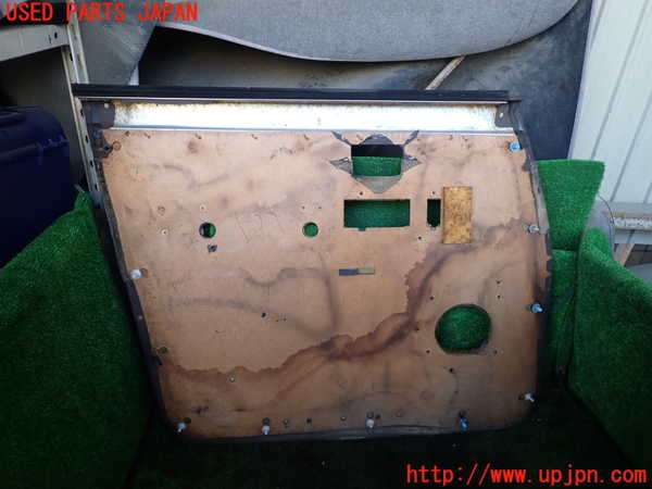 1UPJ-9236221234]ランクル60系(HJ61V(改))右前ドア内張り 中古_5
