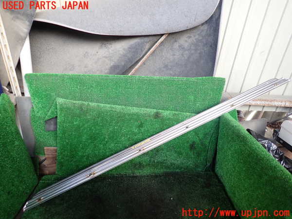 1UPJ-9236227771]ランクル60系(HJ61V(改))ラゲッジトレイ1 中古_2