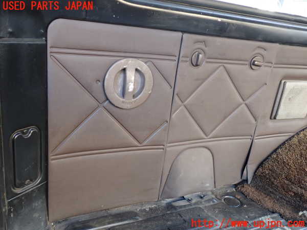 1UPJ-9236227680]ランクル60系(HJ61V(改))左リアピラートリム 中古_2