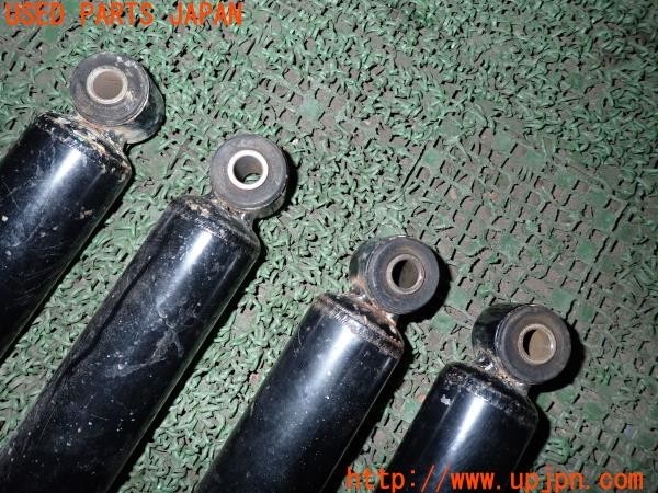 3UPJ=9236230408]ジムニー(JB23W 1型)社外 ショックアブソーバー 中古_3