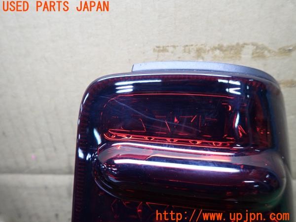3UPJ=9236230547]ジムニー(JB23W 1型)IH GROUP 60-1336 テールランプ 中古_3