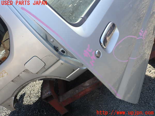 1UPJ-9236231230]ジムニー(JB23W)右ドア 中古 ASAHI M2H3 43R-00122_3