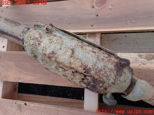 1UPJ-9236232661]ジムニー(JB23W)触媒1 中古_3