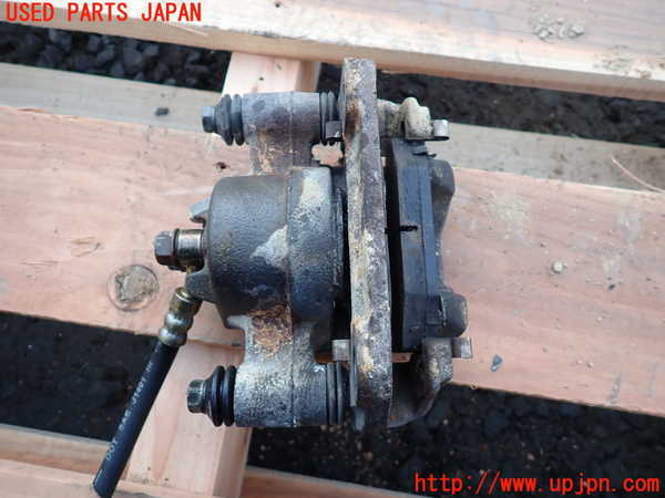 1UPJ-9236234080]ジムニー(JB23W)右フロントキャリパー 中古_2