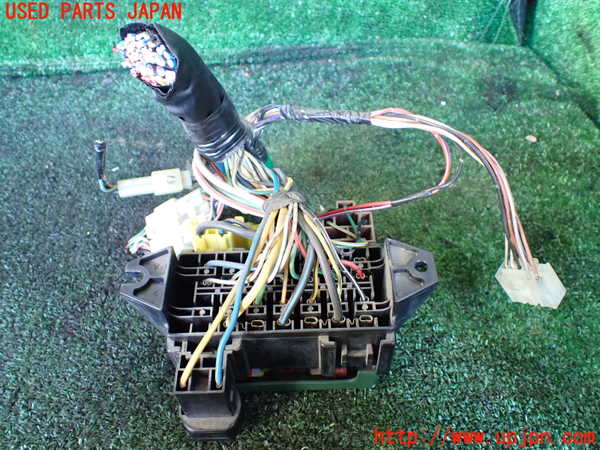 1UPJ-9236236741]ジムニー(JB23W)ヒューズボックス1 中古_4