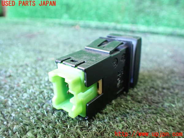 1UPJ-9236236300]ジムニー(JB23W)デフォッガースイッチ 中古_2