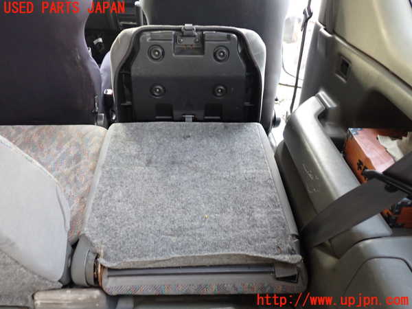 1UPJ-9236237405]ジムニー(JB23W)右リアシート 中古_5