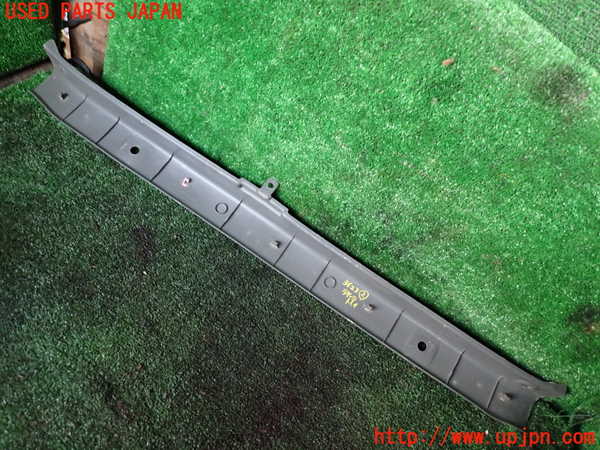 1UPJ-9236237772]ジムニー(JB23W)ラゲッジトレイ2 中古_2