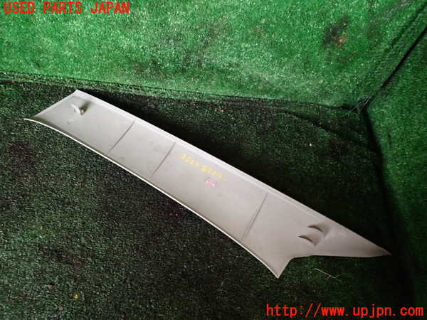 1UPJ-9236237655]ジムニー(JB23W)右フロントピラートリム 中古_2