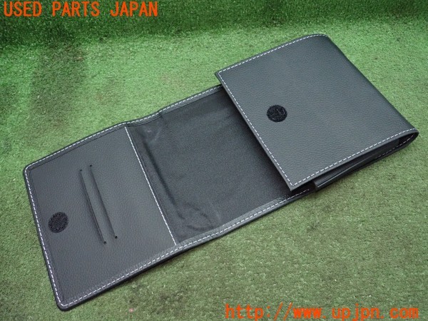 3UPJ=9236240802]VW ポロ TSI アクティブ(AWDLA)取扱説明書 取説 車両マニュアル 中古_4