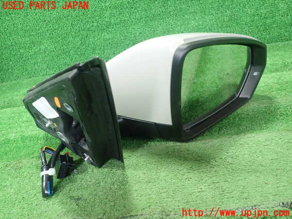 1UPJ-9236241210]VW ポロ(AWDLA)右ドアミラー 中古_2