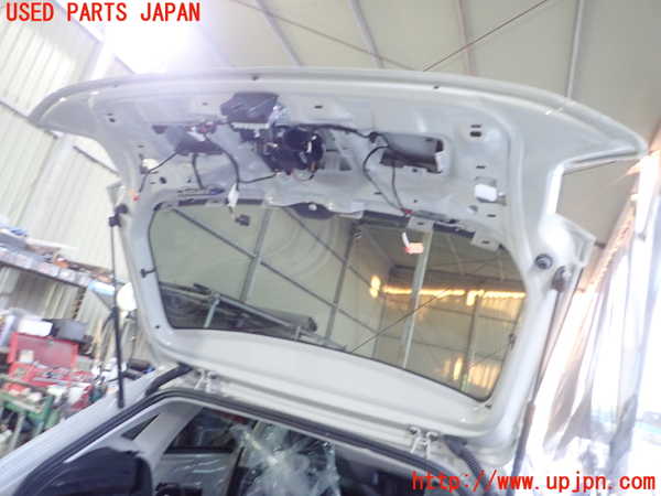 1UPJ-9236241566]VW ポロ(AWDLA)バックドア リアゲート ハッチ 中古 FUYAO M1232 43R-000072_4