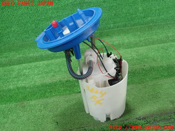 1UPJ-9236242510]VW ポロ(AWDLA)燃料ポンプ 中古_2