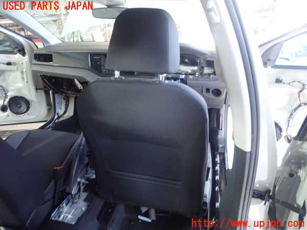 1UPJ-9236247035]VW ポロ(AWDLA)運転席シート 中古_2