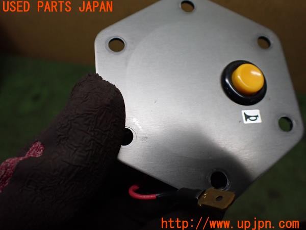 3UPJ=9236250532]インテグラ タイプR(DC5)前期 社外 ホーンボタン 中古_4