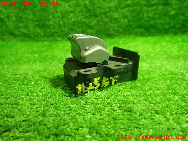 1UPJ-9236256245]インテグラ タイプR(DC5)左パワーウィンドウスイッチ 中古_2