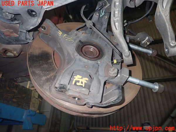 1UPJ-9236264295]アルファロメオ・156 GTA(932AXB)左フロントナックルハブ 中古_2