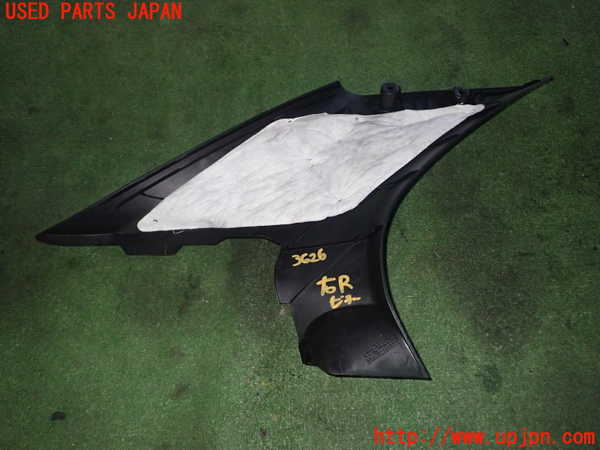 1UPJ-9236267675]アルファロメオ・156 GTA(932AXB)右リアピラートリム 中古_2