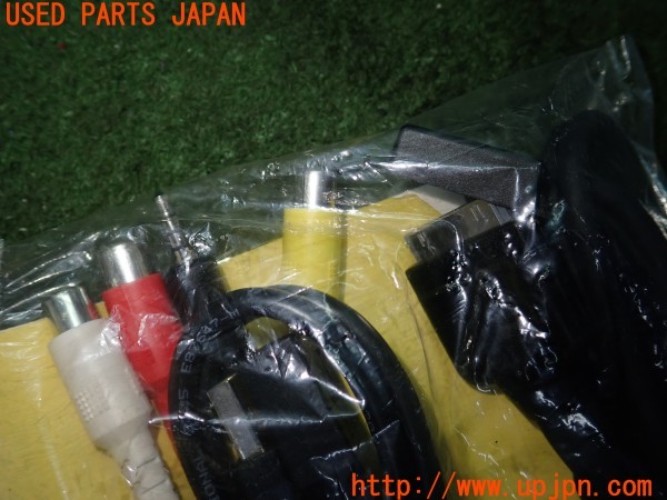3UPJ=9236270512]MIRAI(ミライ)(JPD10)トヨタ純正 USB VTR アダプター 接続ケーブル 中古_3